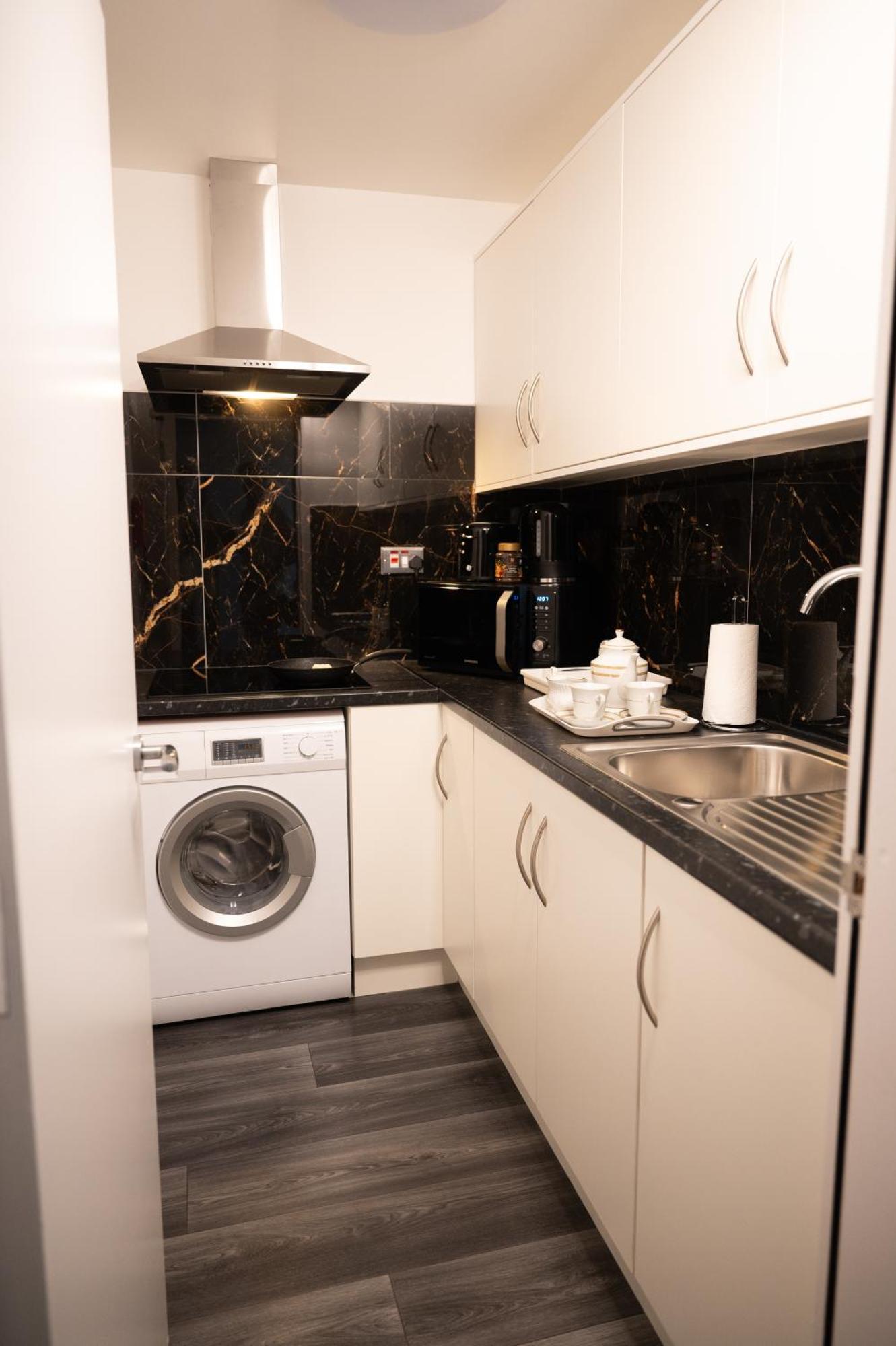 Digbeth Aparthotel Бирмингем Экстерьер фото